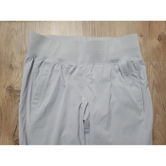 University Of Wisconsin Badgers Under Armour Team Issued Track Pants medium - Picture 6 of 9